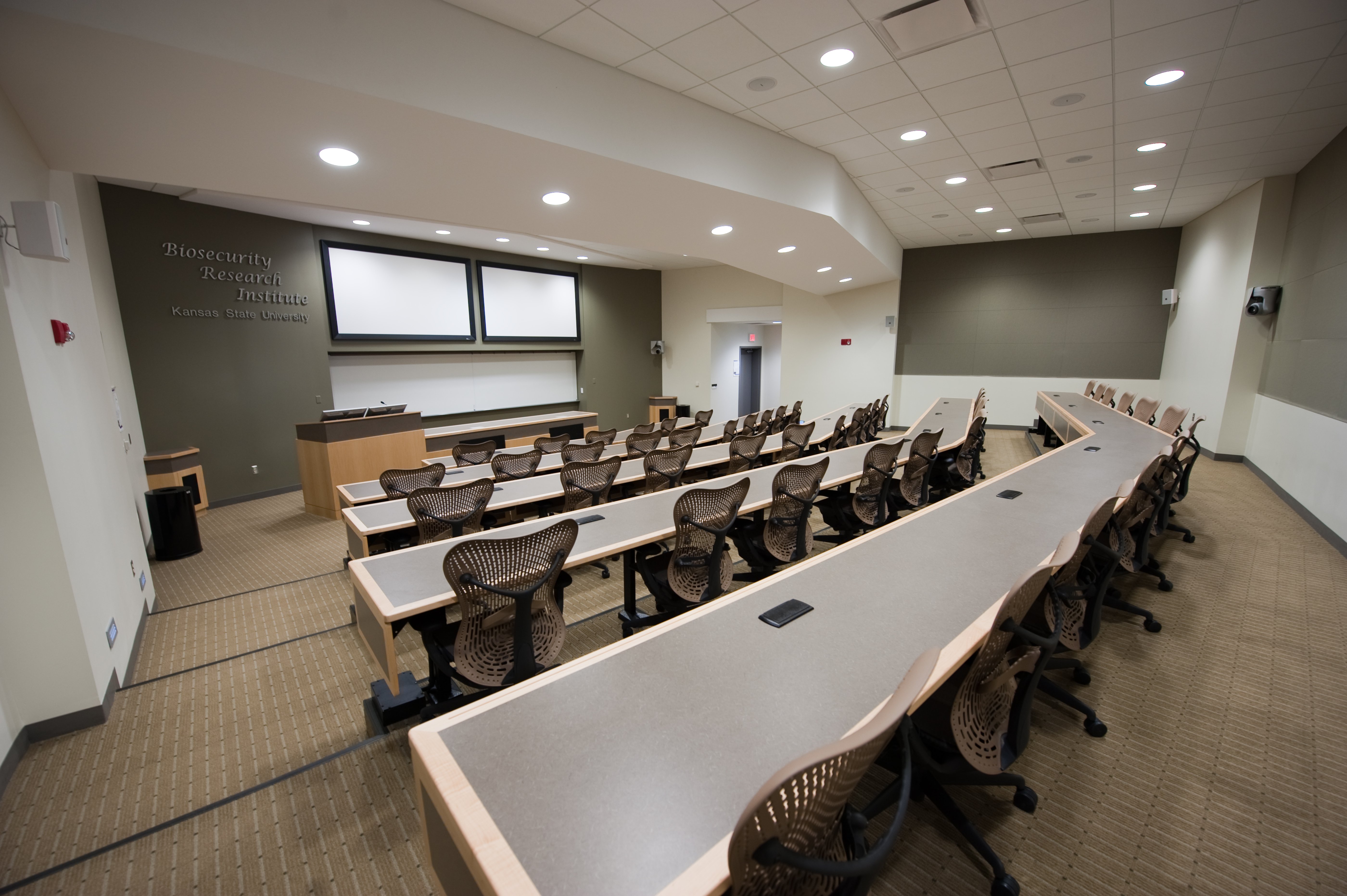 Lecture Hall | Education Programs | BRI | Kansas State University